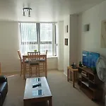 Empire Beautiful City Apartment